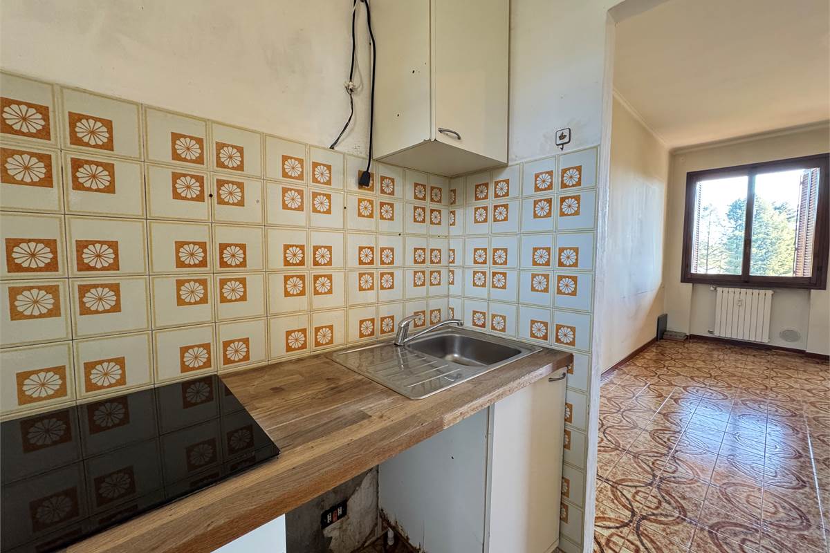 Bilocale con terrazzo 