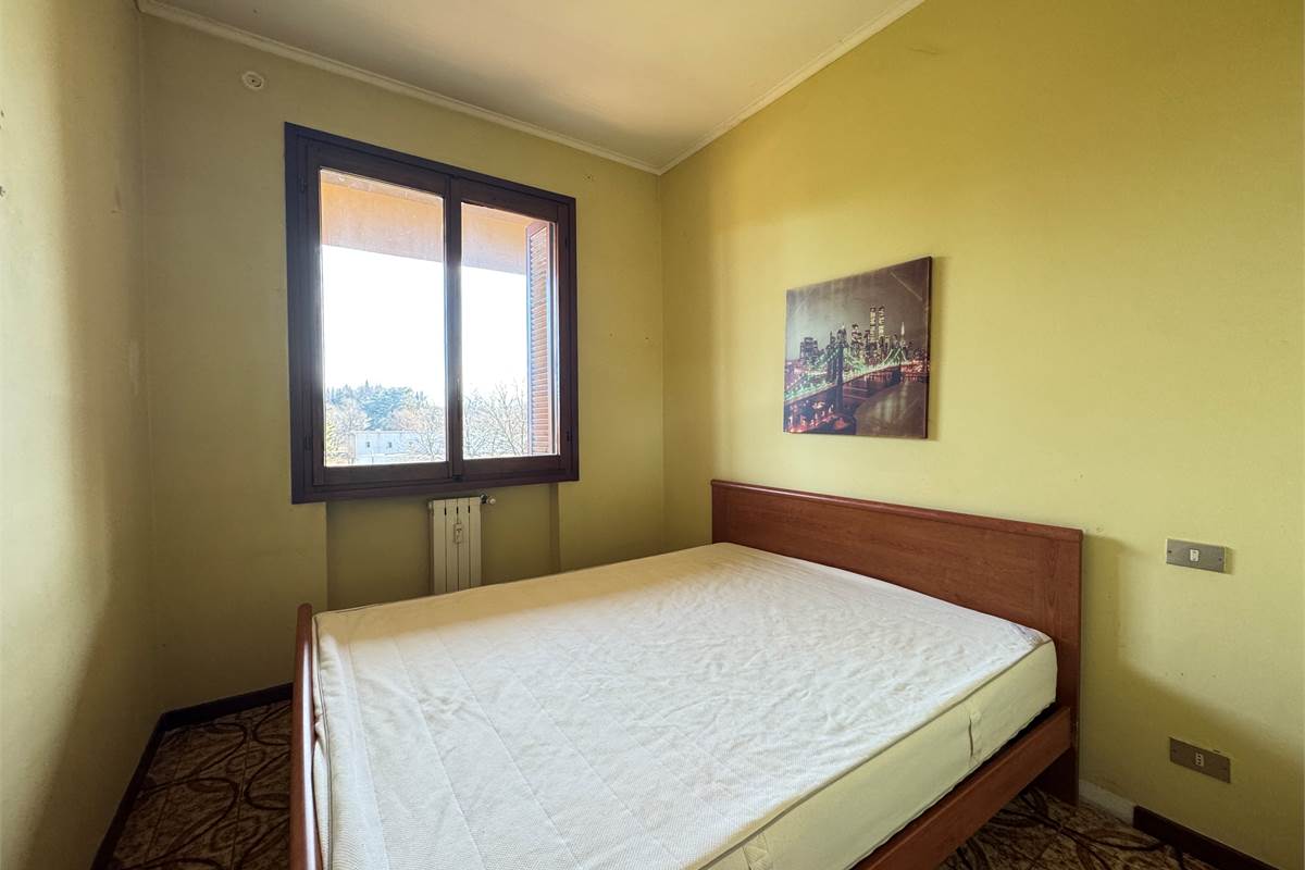 Bilocale con terrazzo 