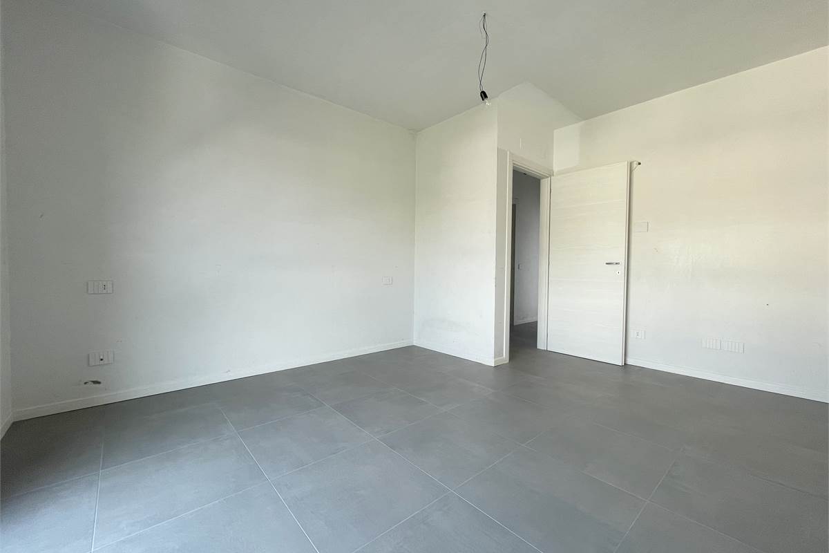 Nuovo trilocale con terrazzo