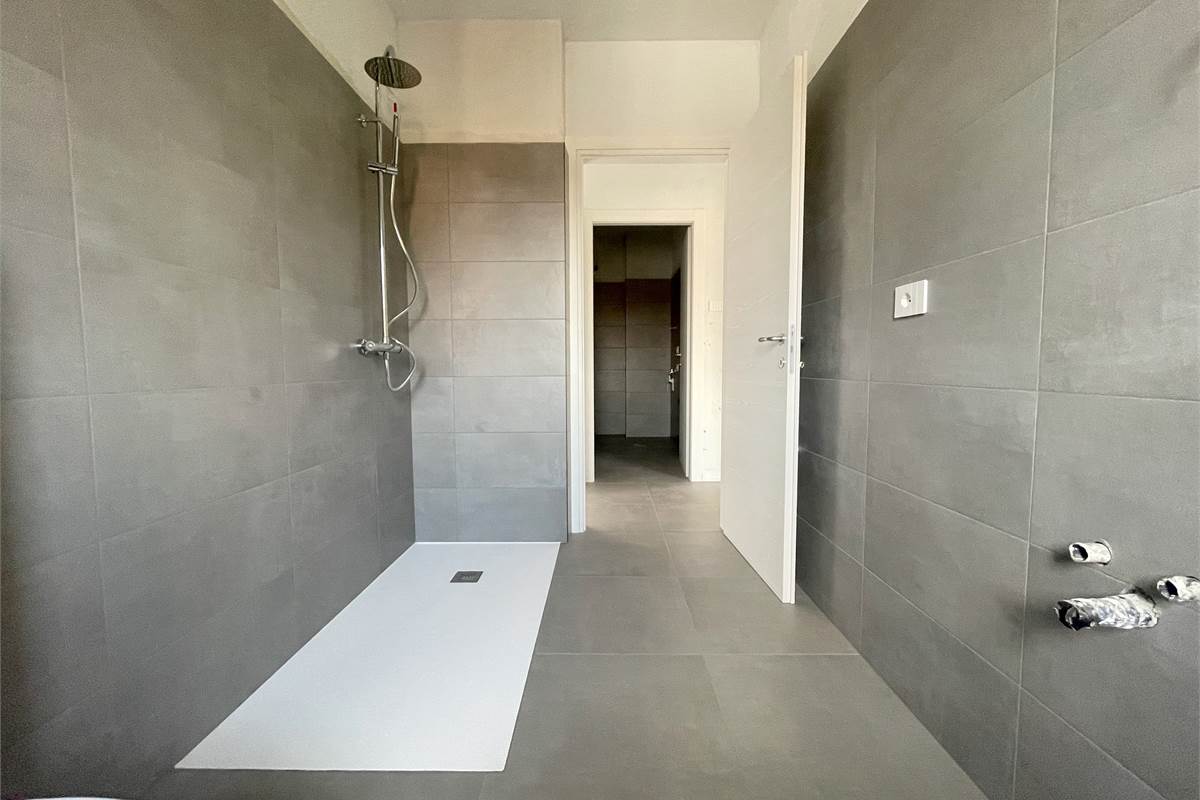 Nuovo trilocale con terrazzo