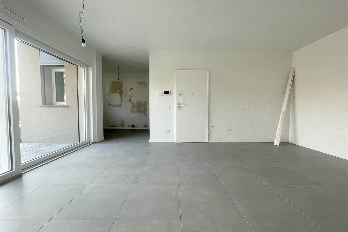 Nuovo trilocale con terrazzo