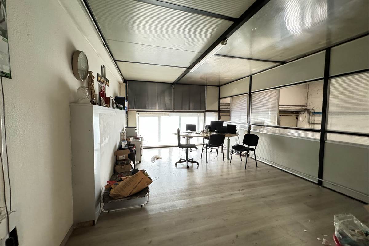 Capannone industriale