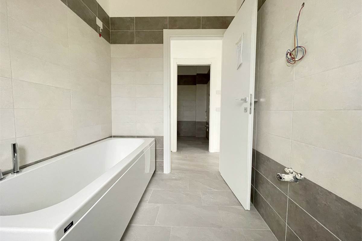 Nuovo trilocale con terrazzo