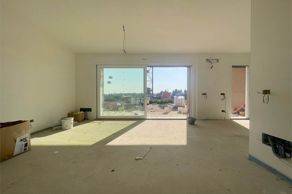 Nuovo trilocale con giardino e box doppio