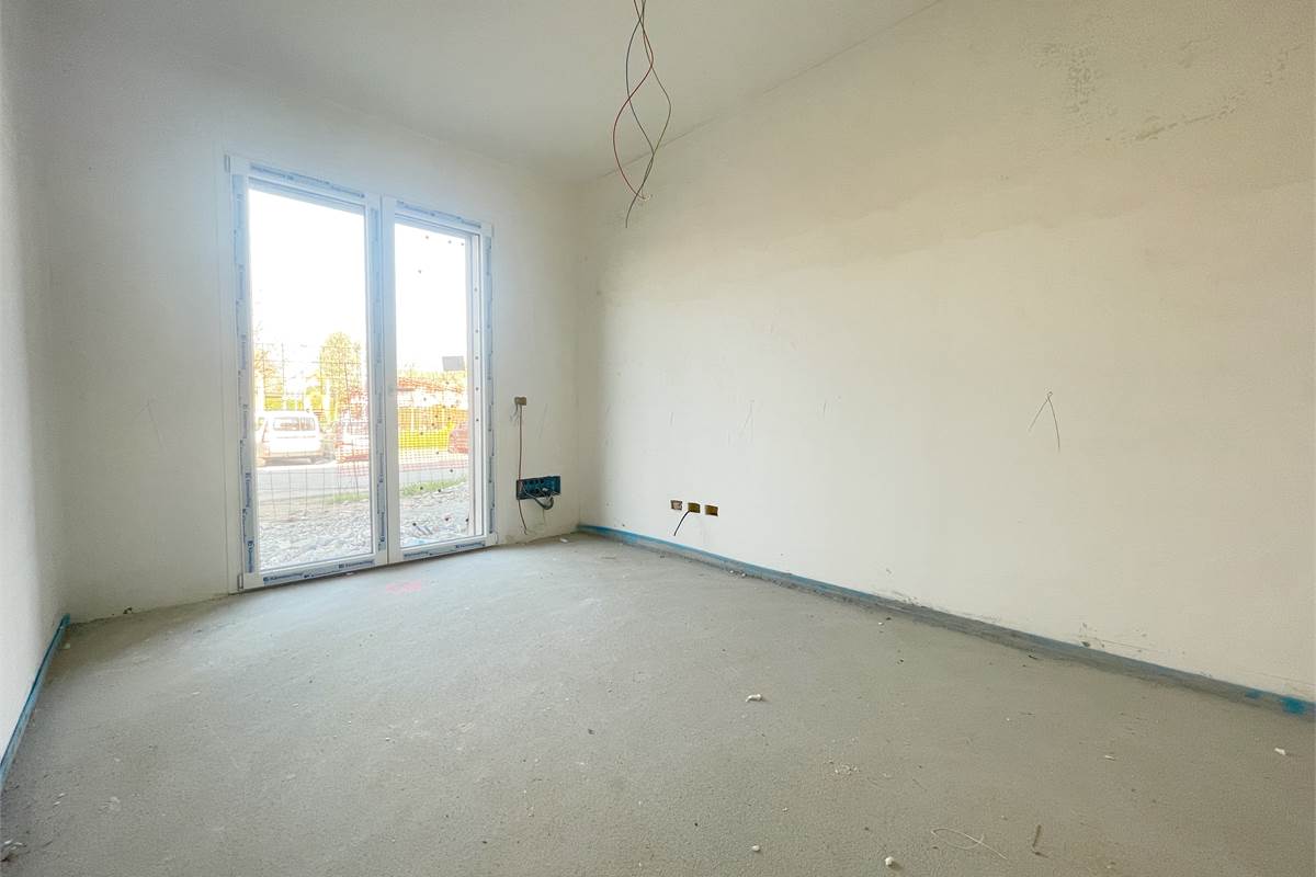 Nuovo trilocale con giardino e box doppio