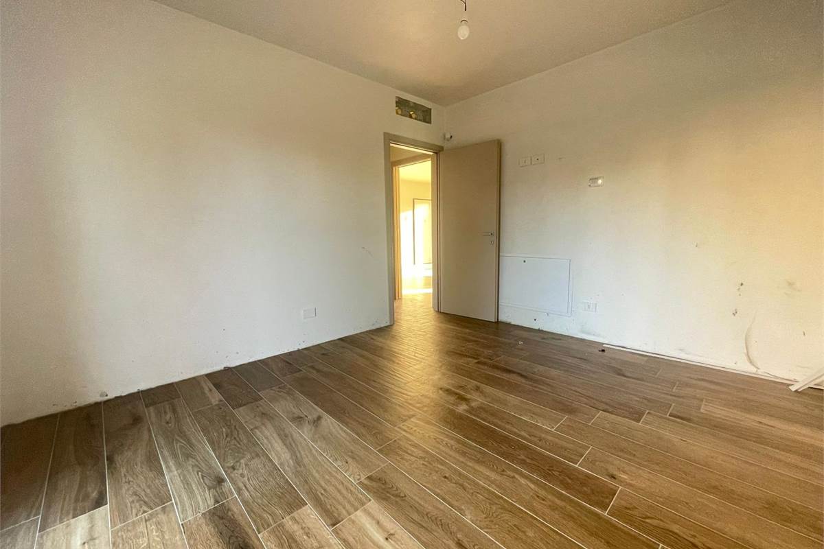 Nuovo trilocale con giardino e box doppio