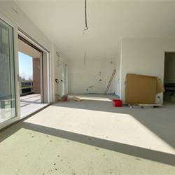 Nuovo trilocale con terrazzo e box doppio