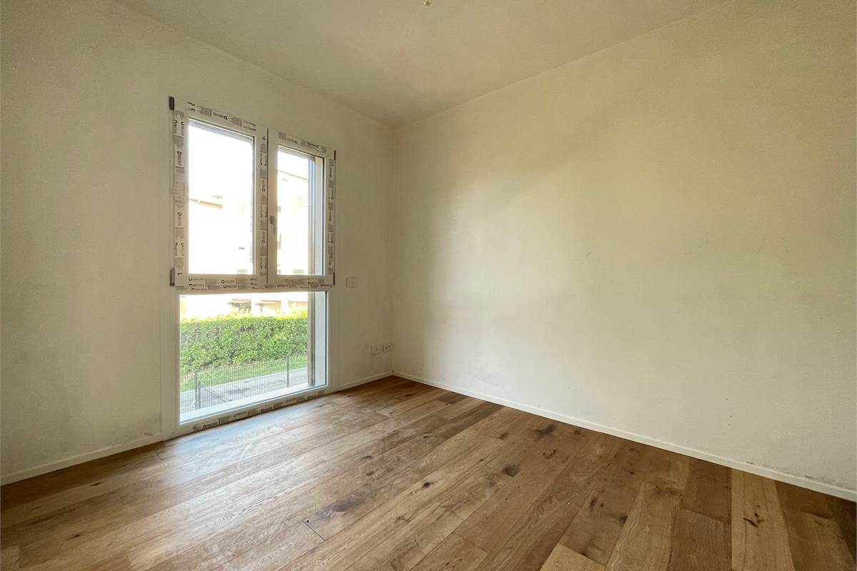 Nuovo trilocale con terrazzo e box doppio