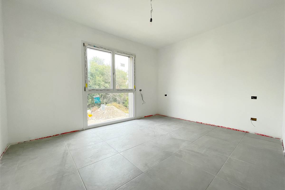 Nuovo trilocale con terrazzo