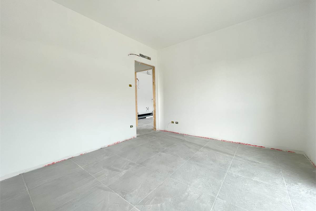 Nuovo trilocale con terrazzo