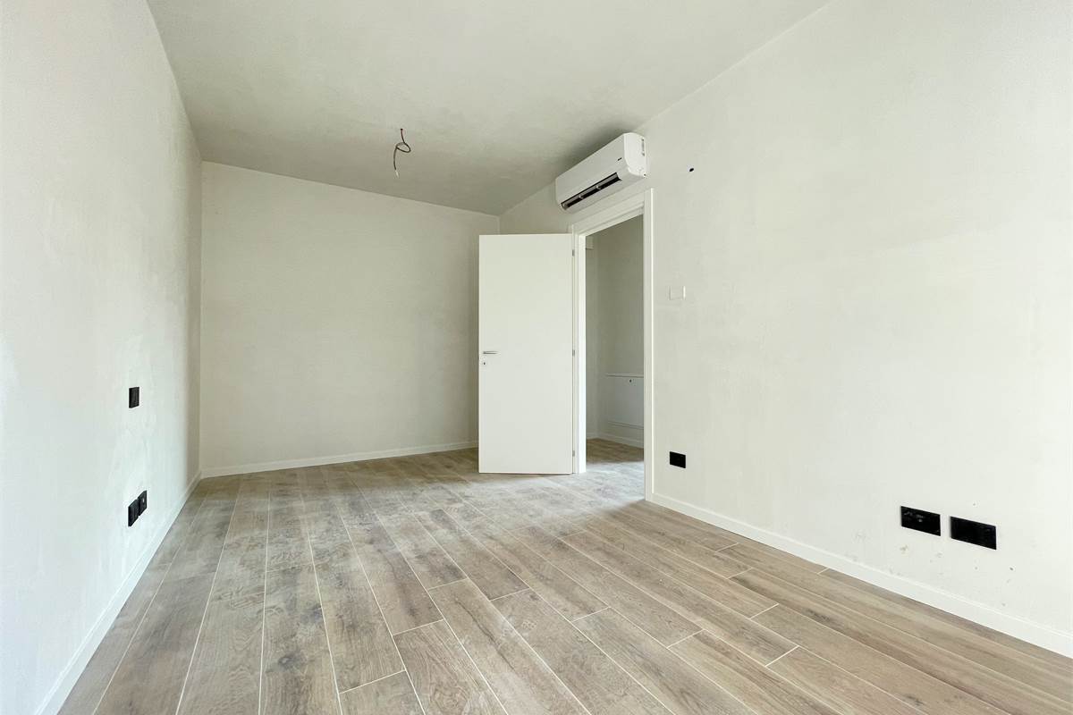 Nuovo bilocale con terrazzo