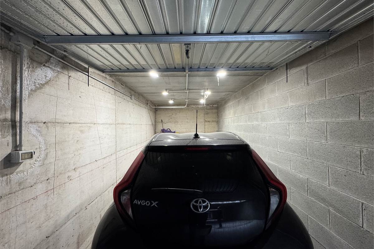 Ampio trilocale con terrazzo e box