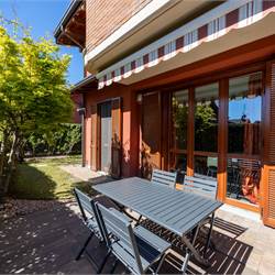 Trilocale con giardino e box doppio