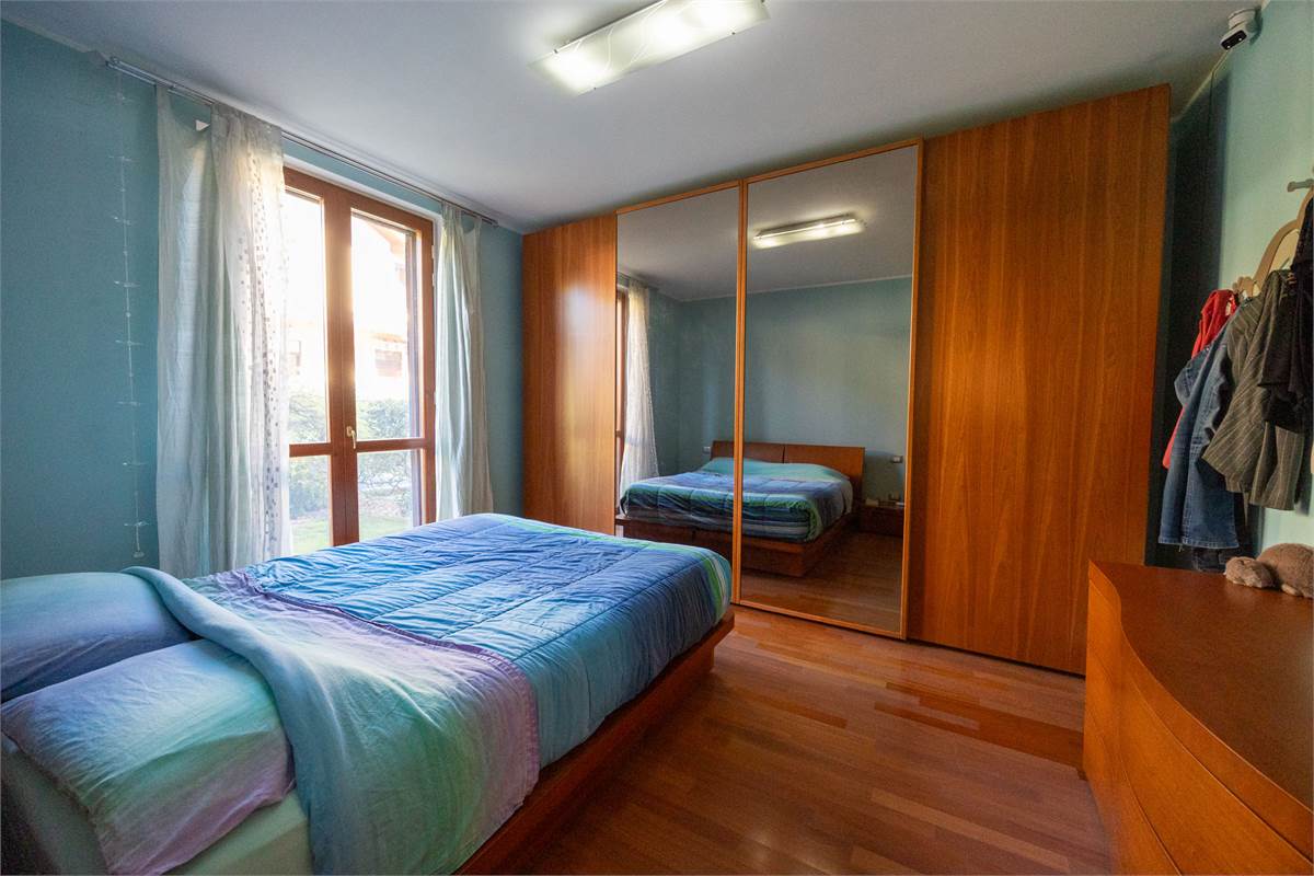 Trilocale con giardino e box doppio