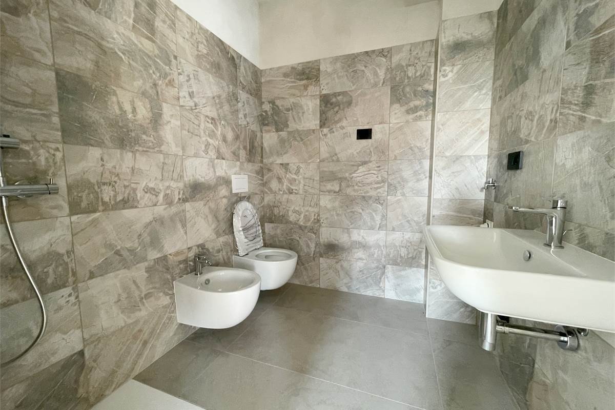 Nuovo trilocale con terrazzo