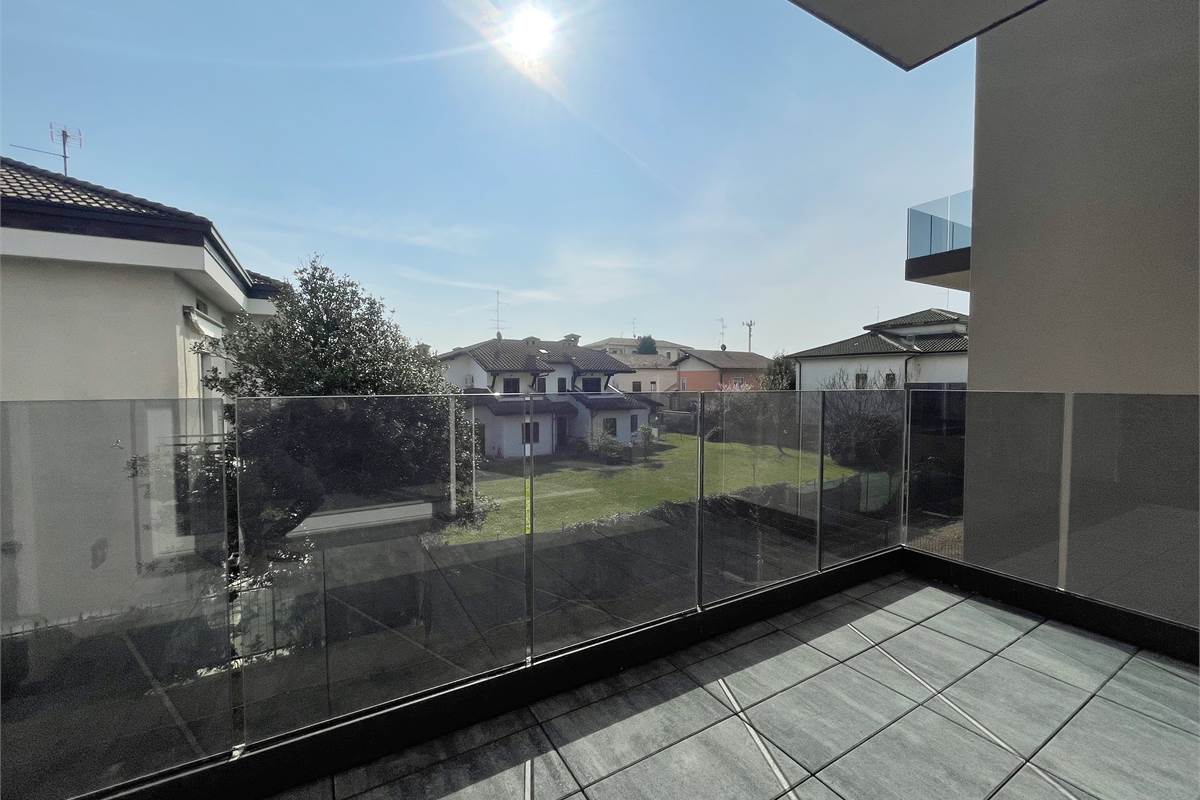 Nuovo trilocale con terrazzo