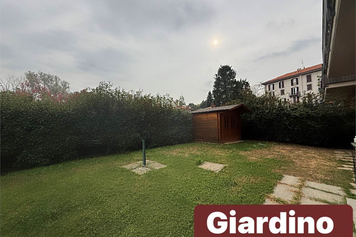 LURAGO D'ERBA: APPARTAMENTO CON GIARDINO E BOX DOPPIO