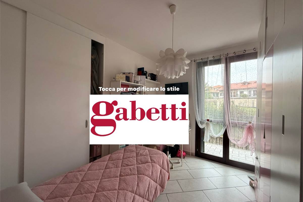 LURAGO D'ERBA: APPARTAMENTO CON GIARDINO E BOX DOPPIO