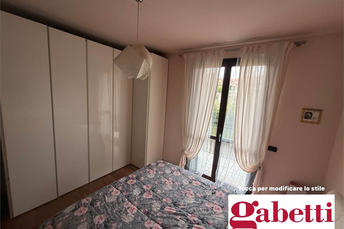 LURAGO D'ERBA: APPARTAMENTO CON GIARDINO E BOX DOPPIO