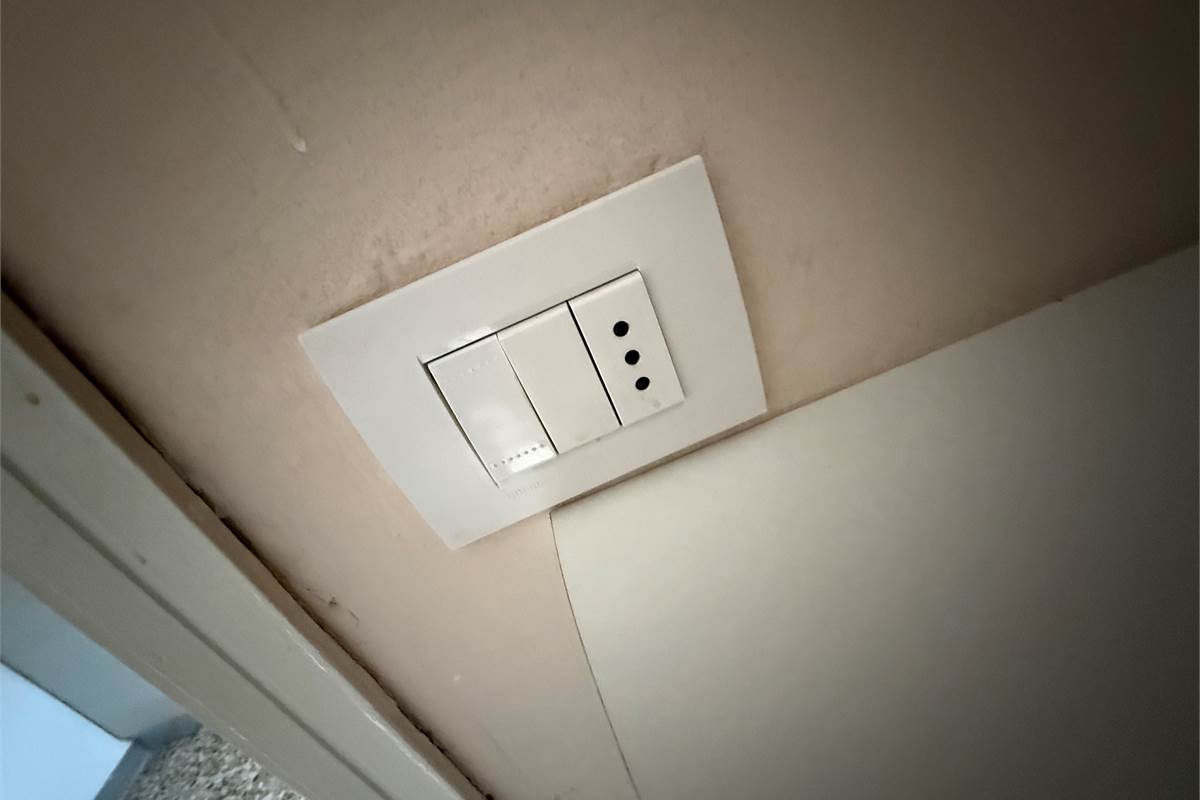 EUPILIO:AMPIO BILOCALE IN CLASSE