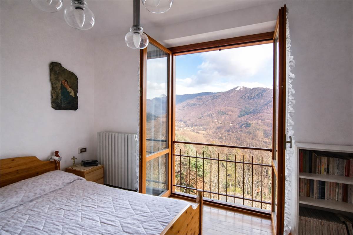 4 o più locali In Vendita a Asso