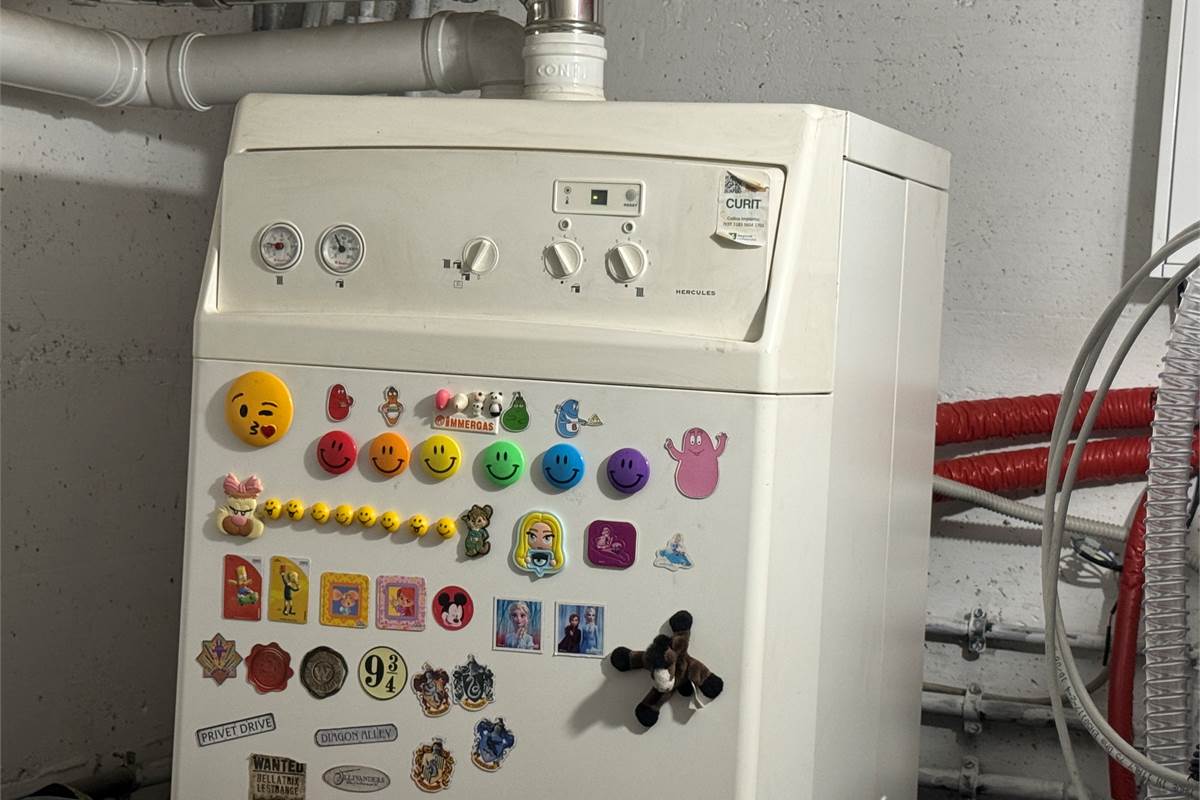 ALBAVILLA:PORZIONE DI VILLA CON GIARDINO