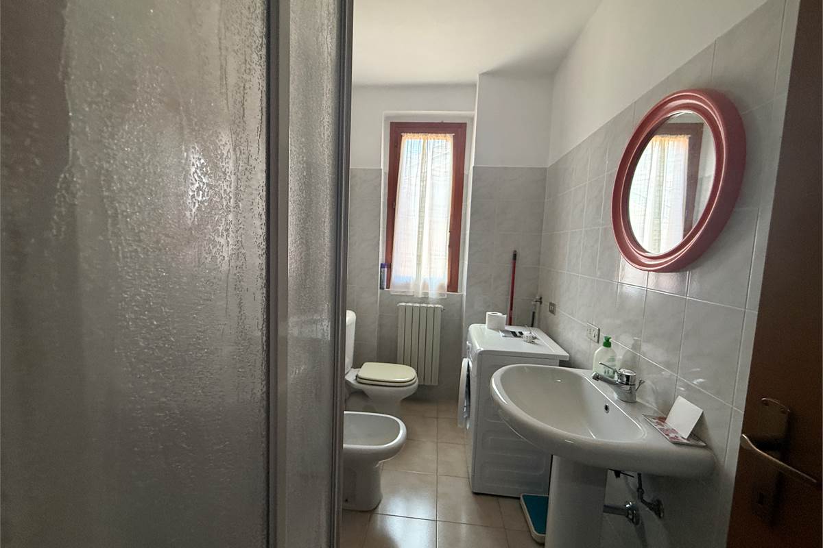 4 o più locali In Vendita a Asso