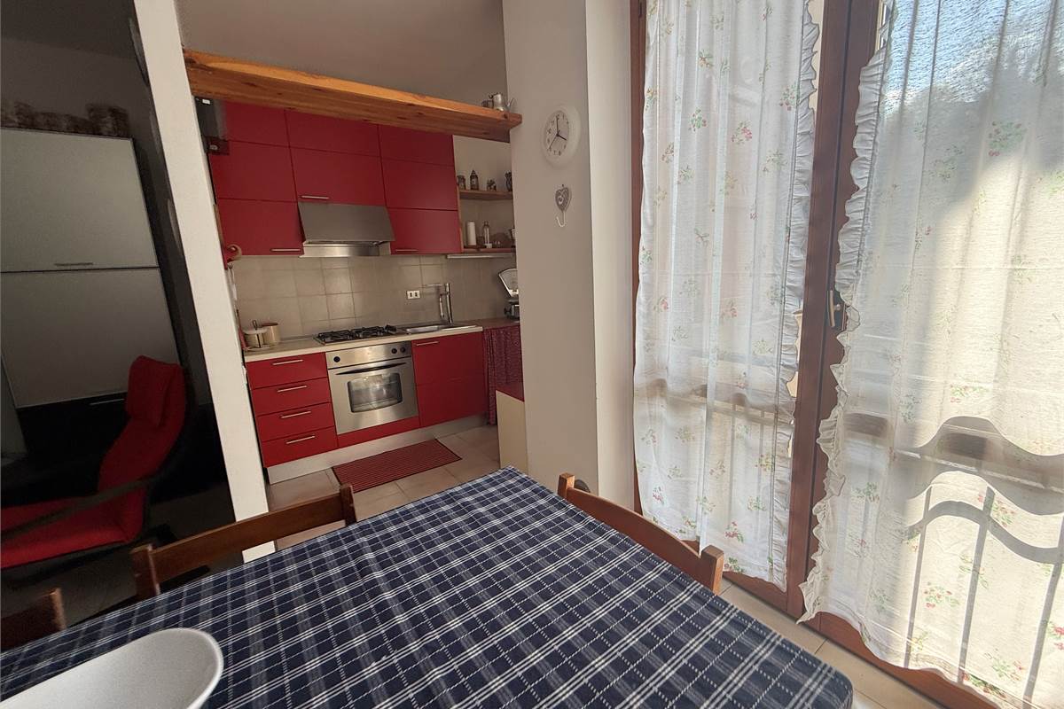 4 o più locali In Vendita a Asso