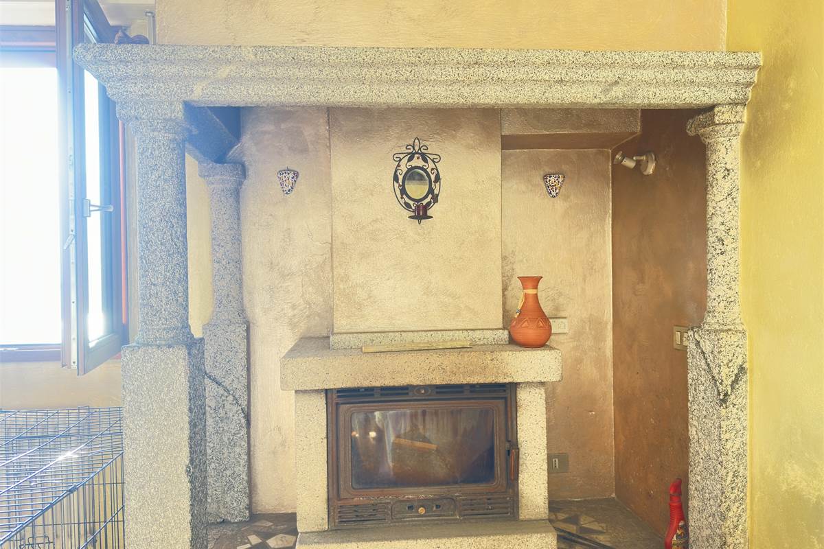Appartamento in villa di mq 133 con terreno 