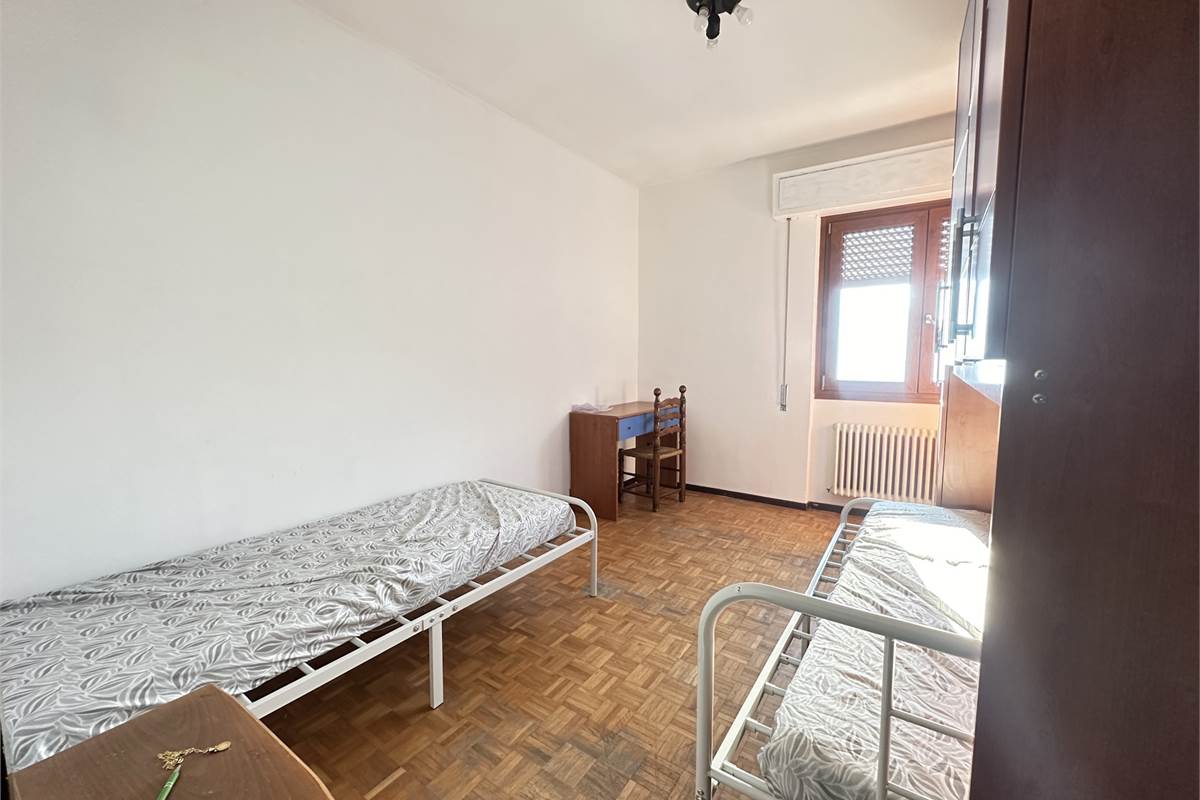 Appartamento in villa di mq 133 con terreno 